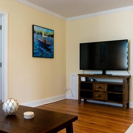 Walk To The Beach! Two Bedroom Unit In The Heart Of Jax Beach Jacksonville Beach Exterior foto
