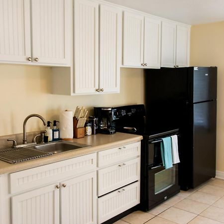 Walk To The Beach! Two Bedroom Unit In The Heart Of Jax Beach Jacksonville Beach Exterior foto