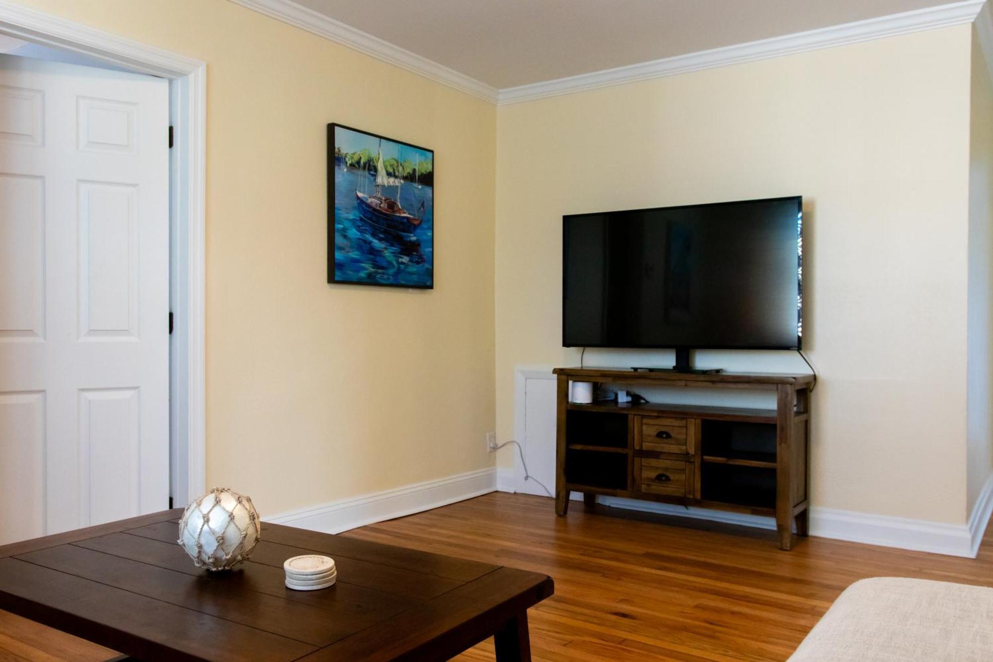 Walk To The Beach! Two Bedroom Unit In The Heart Of Jax Beach Jacksonville Beach Exterior foto